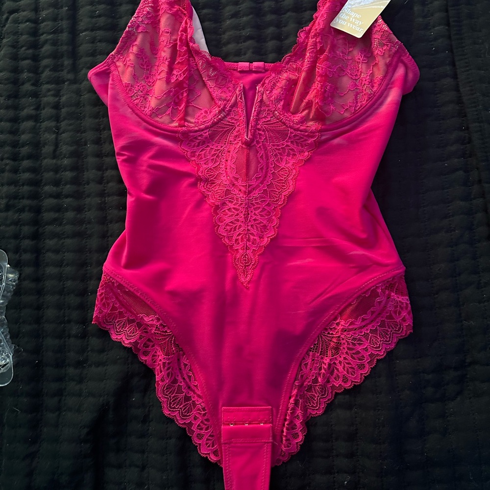 Elegant Pink Lace Bodysuit shape wear popilush